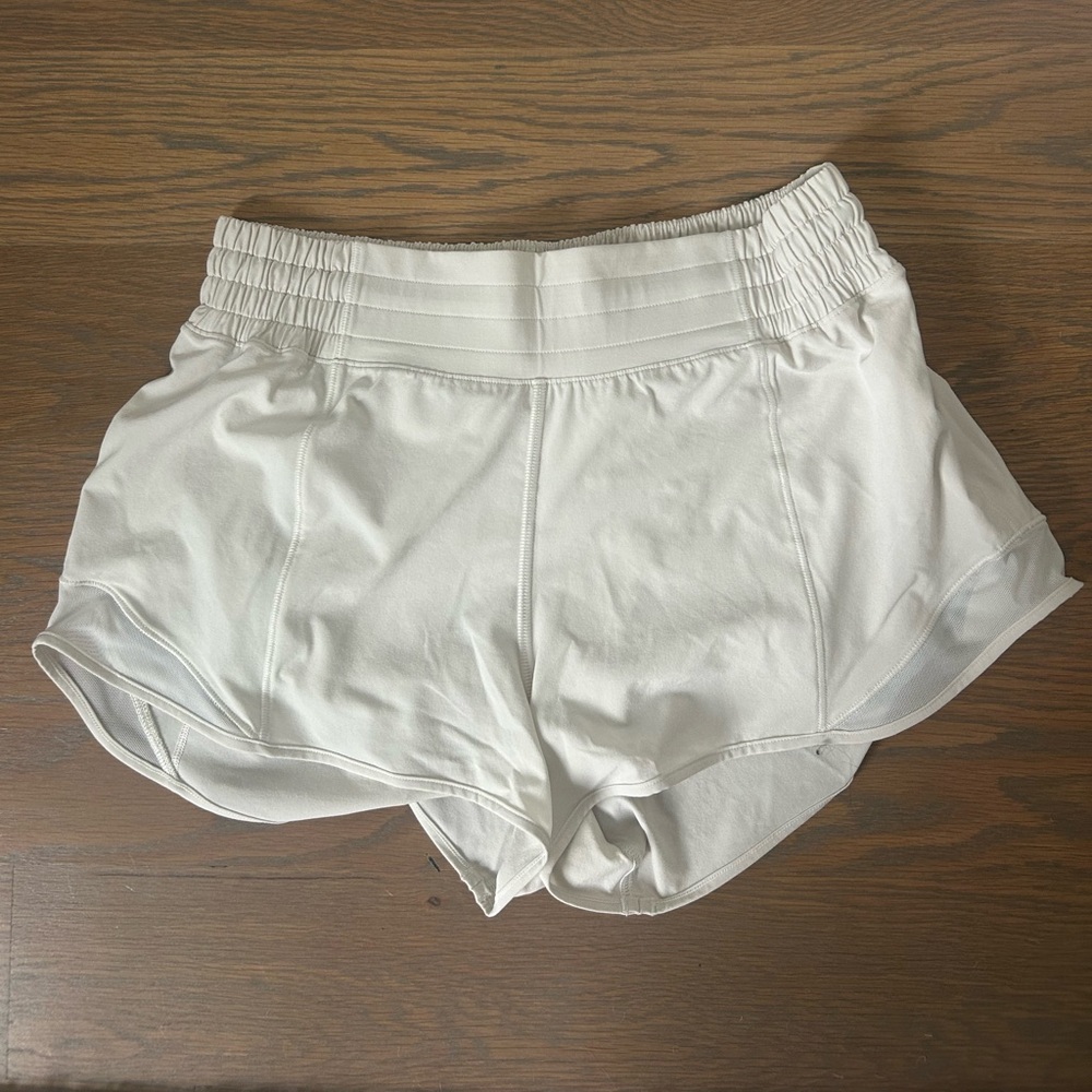 Hotty Hot High Rise 2.5 Shorts